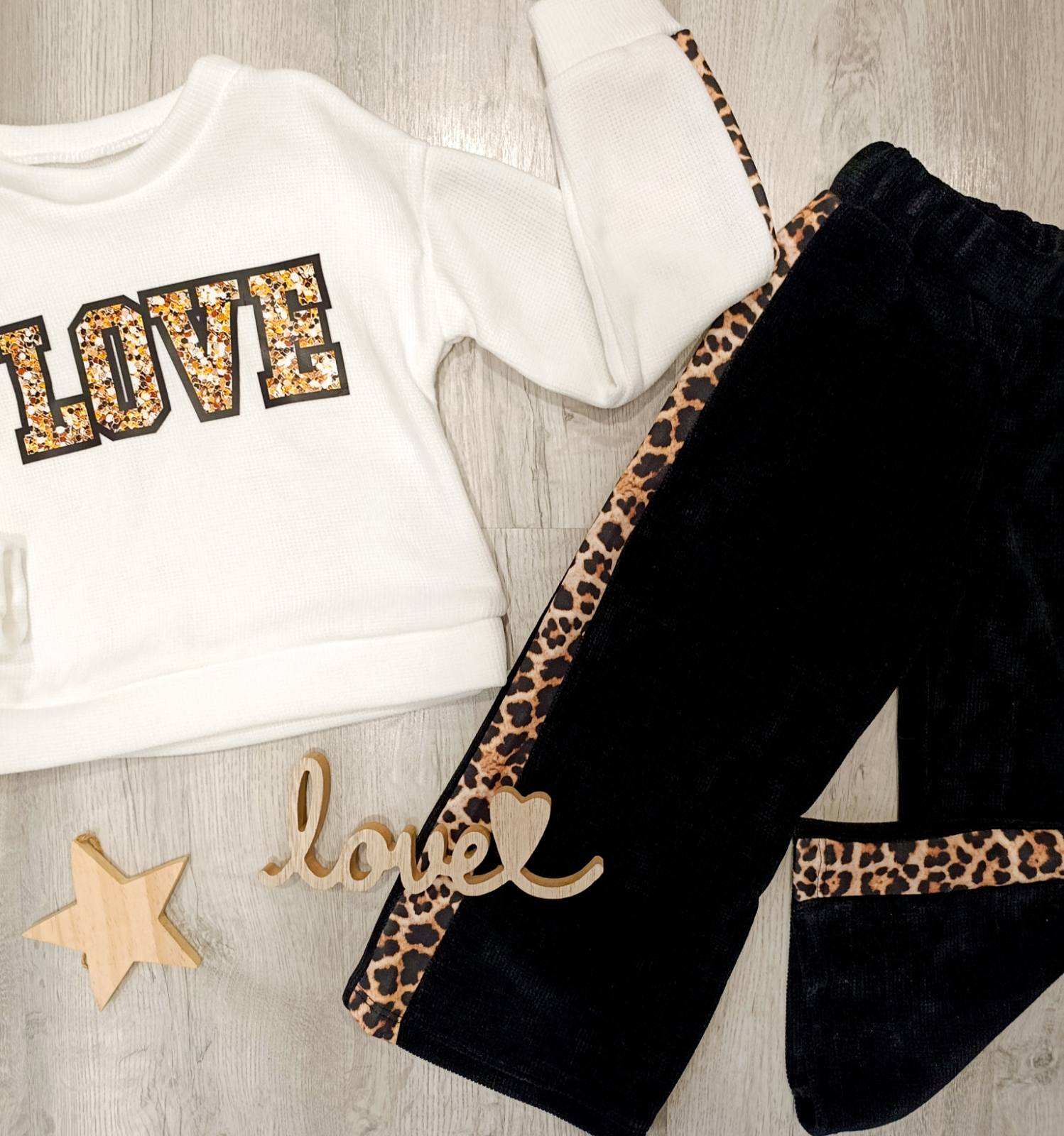 Dekliški 2 delni LOVE komplet