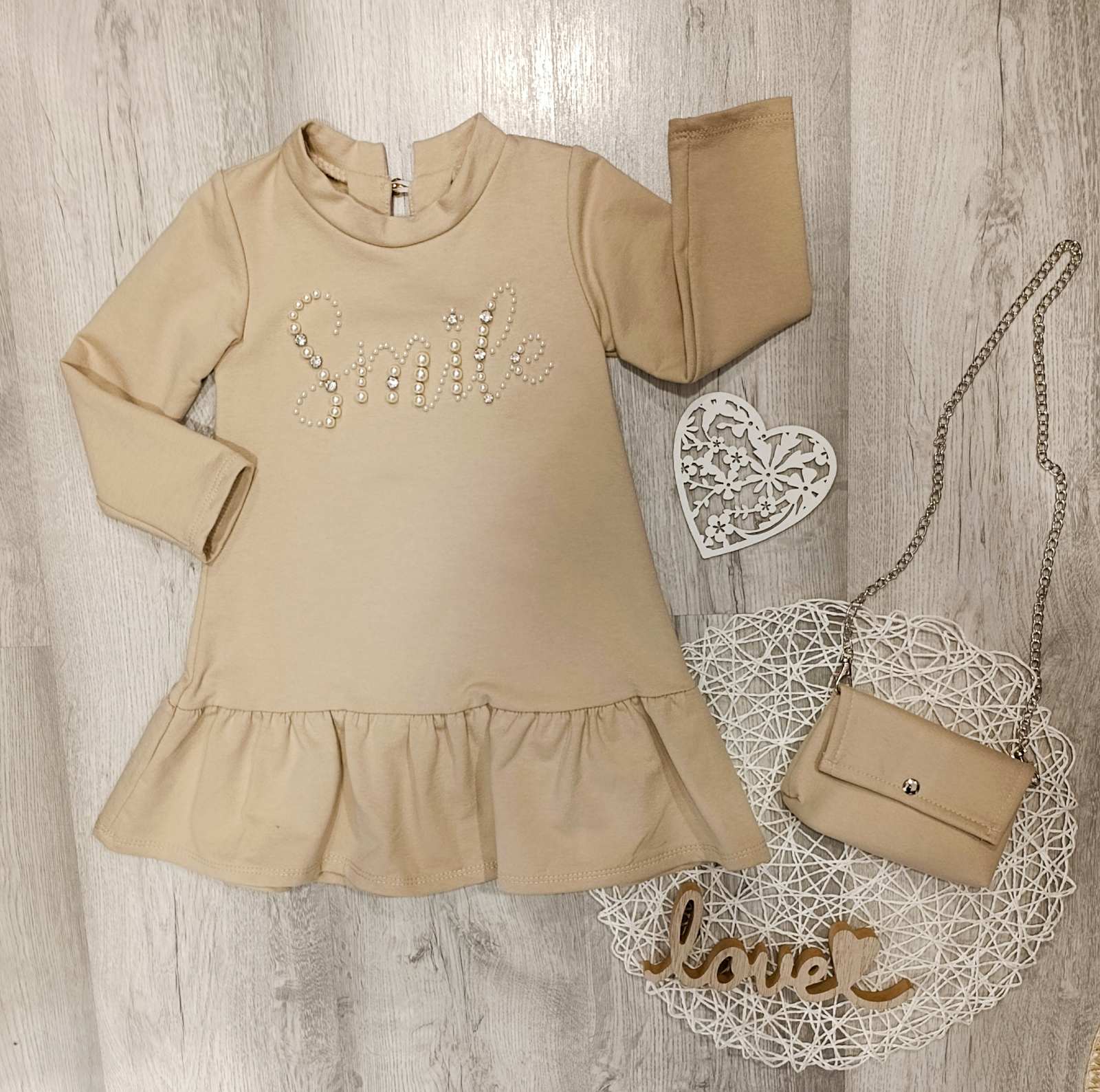 Dekliška oblekica z torbico