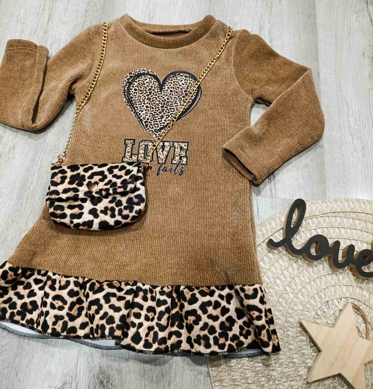 Oblekica z torbico 2-12