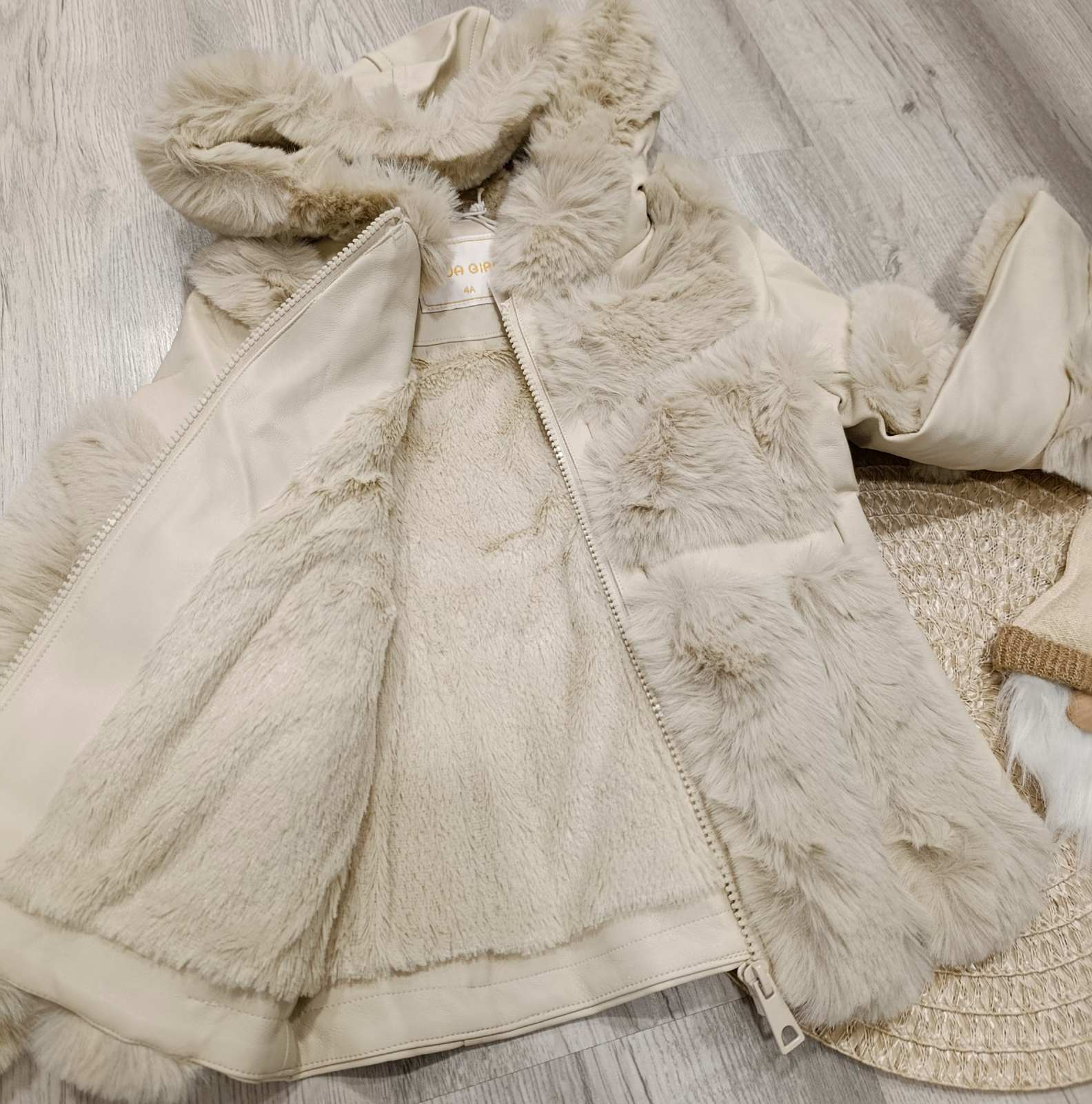 Dekliška zimska bunda 4-14 let