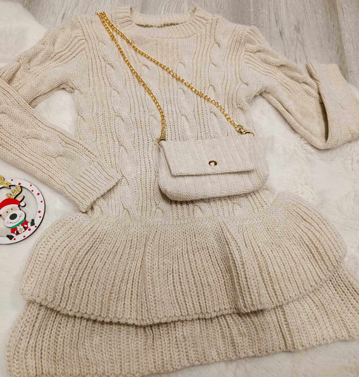 Oblekica z volančki s torbico